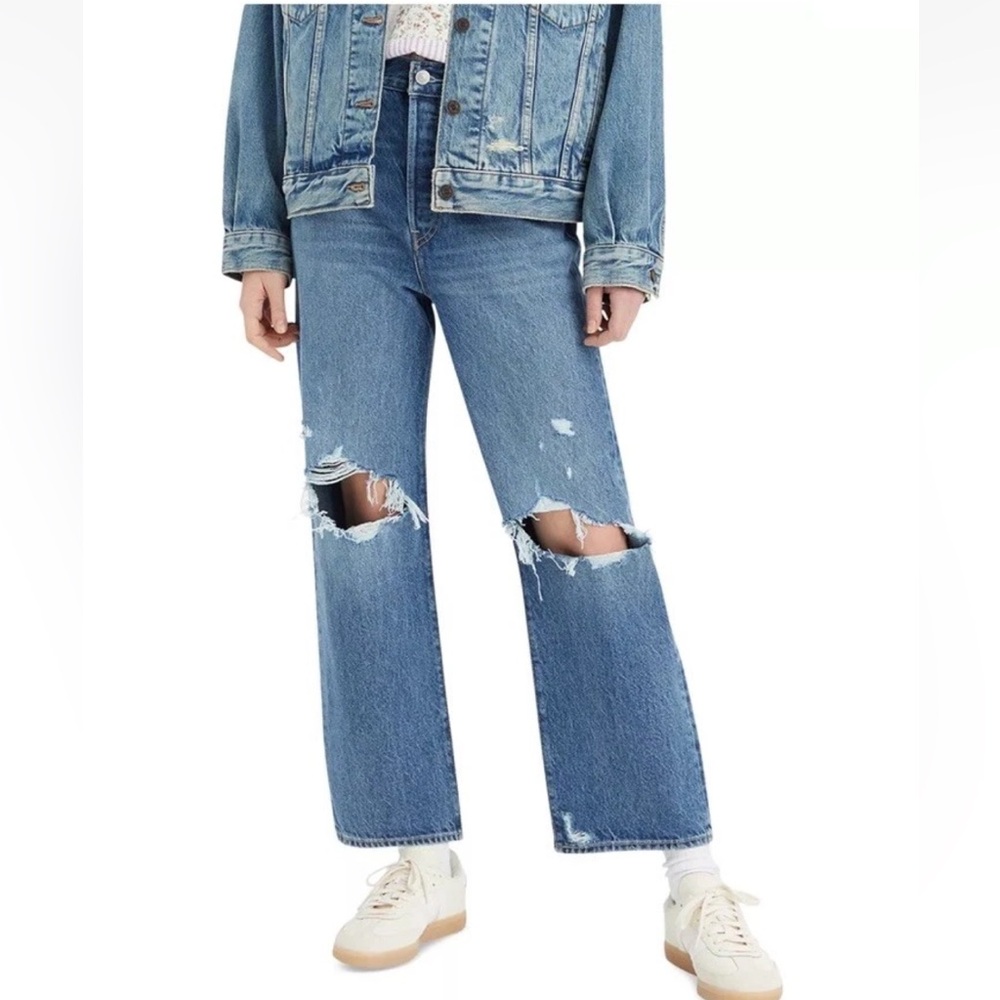 Levi's Women's Ribcage Straight Ankle Jeans Size: 30 x 27